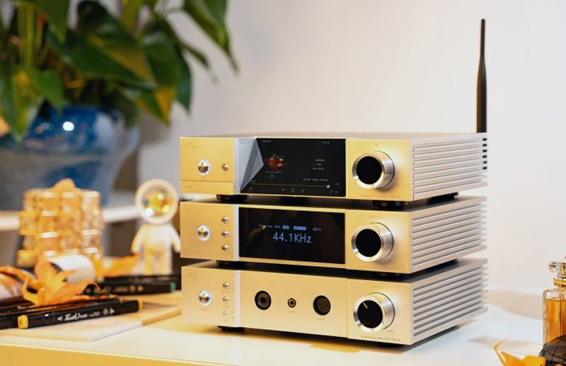 5 Lý Do Audiophile Nên Sở Hữu DAC Đèn Cayin iDAC-8