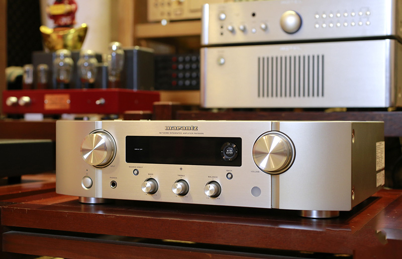 Amply có tích hợp DAC là gì? Lợi ích khi sử dụng