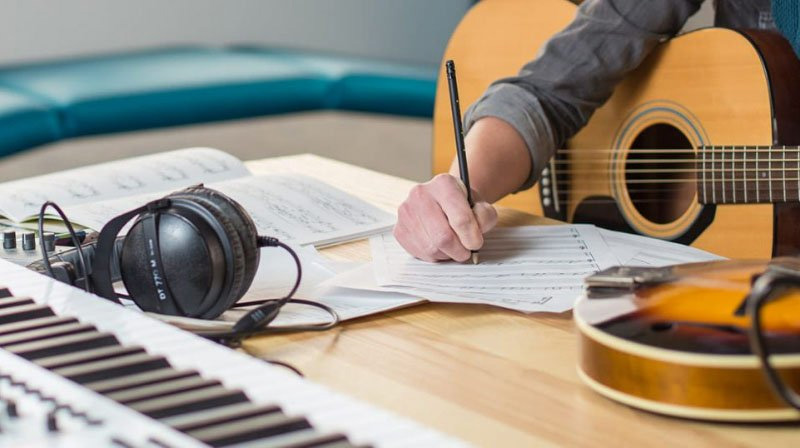 Tone nhạc là gì? Cách xác định tone nhạc và tone giọng chuẩn