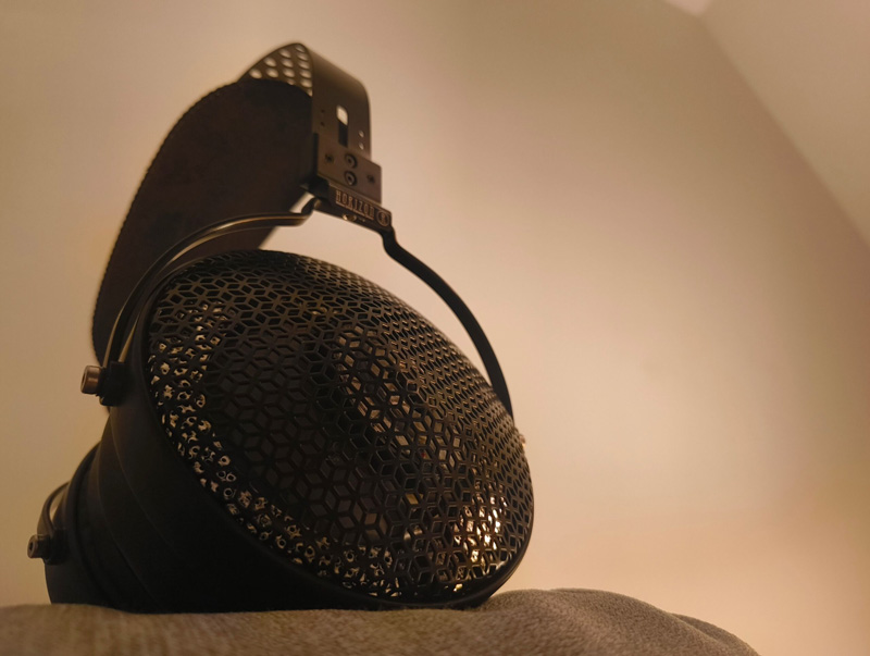 Review Moondrop Horizon: Tai nghe Open-back giá mềm, âm tự nhiên 